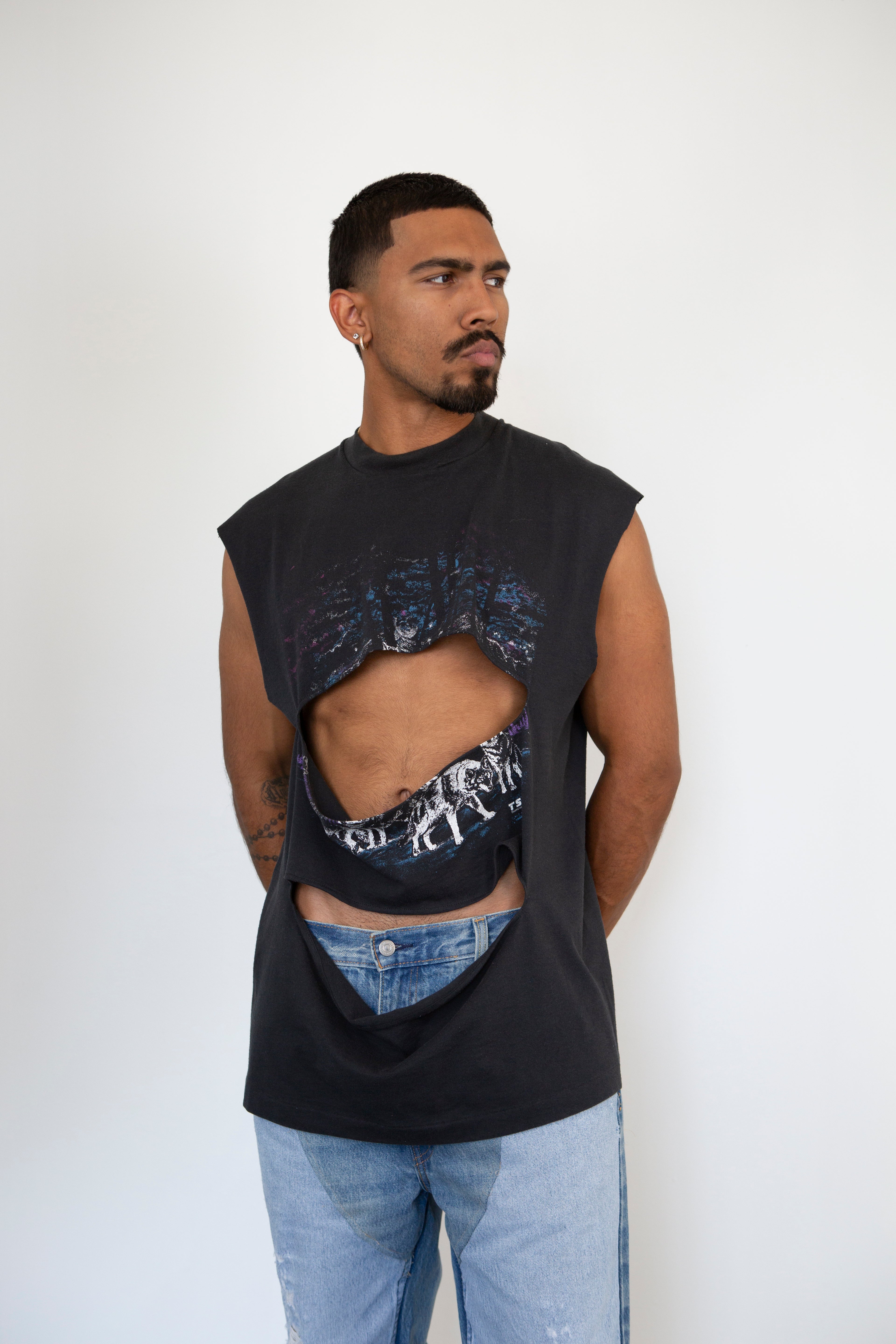 Open Tee (Wolves)